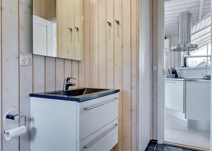 Domna - 800m From The Sea By Interhome Ferienhaus