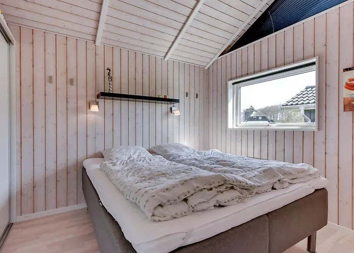 Domna - 800m From The Sea By Interhome Ferienhaus