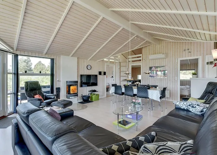 Ferienhaus Domna - 800m From The Sea By Interhome